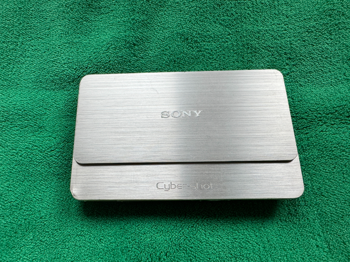 SONY Cyber-shot DSC-T700 ジャンク(動作せず)拍卖