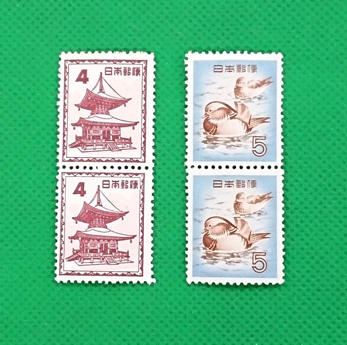 石山寺多宝塔/おしどり/2枚ブロック/未使用/NH/極上美品/裏糊良好/1952.55年/第1次円単位/動植物国宝図案/普通切手/昭和切手/No429拍卖