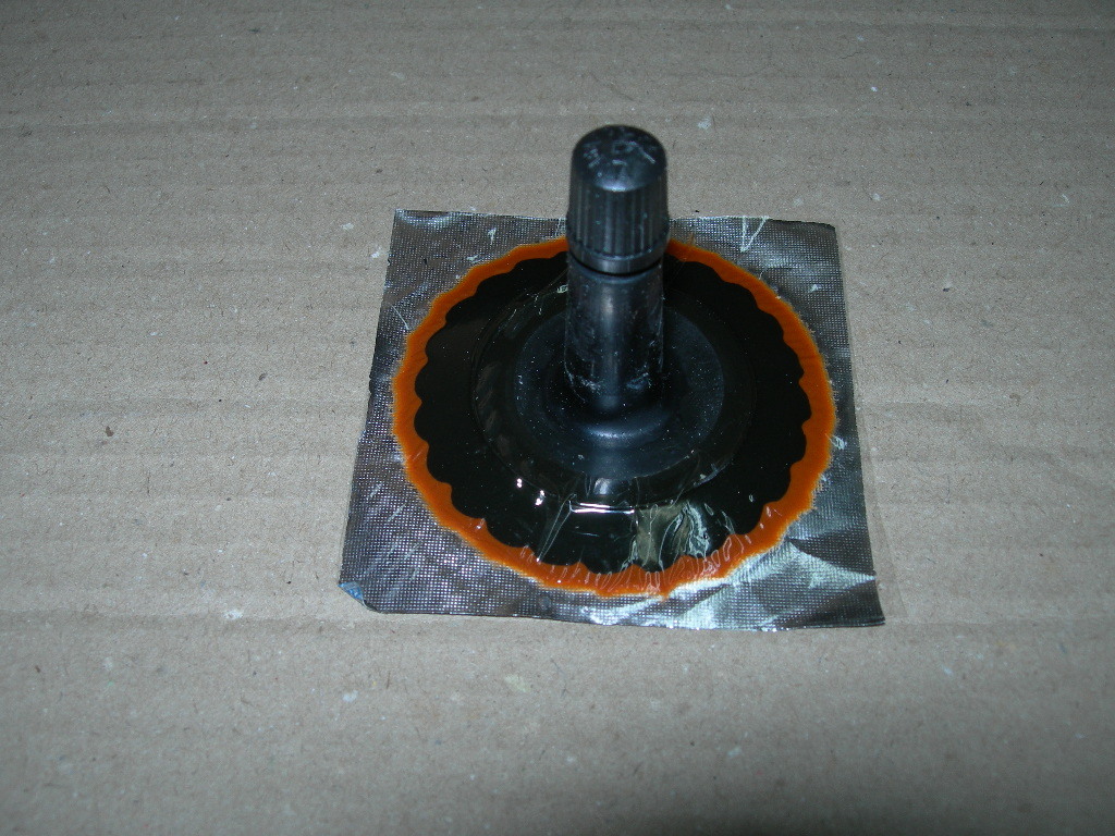 便利 チューブ用 リペアバルブ バルブ折補修に チューブタイヤ 旧車 外車 空冷VW 古いホイール バイアスタイヤ レーシングタイヤ 引っ張り拍卖