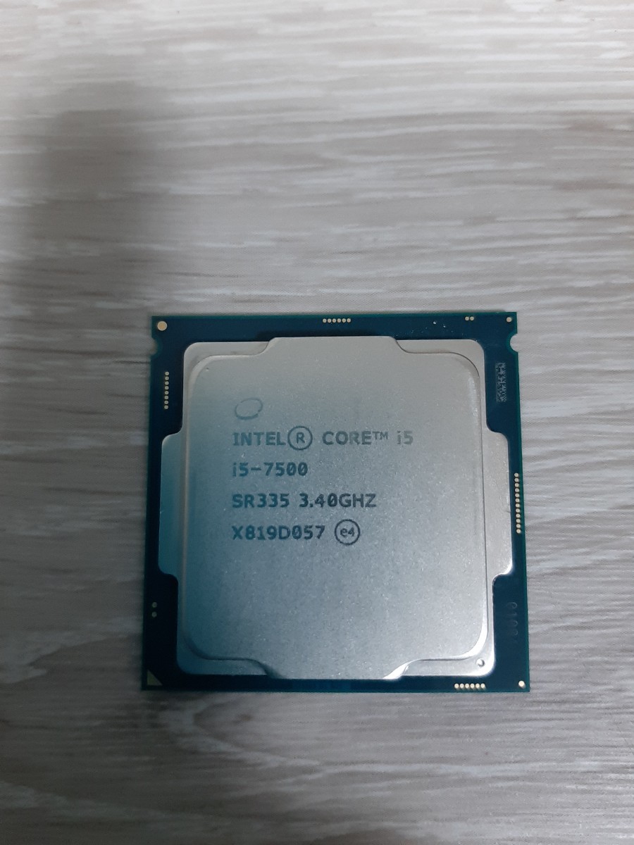 ★☆Core i5 7500 (Kaby Lake-S) 世代:第7世代 Core iシリーズ クロック周波数:3.4GHz ソケット形状:LGA1151☆★拍卖