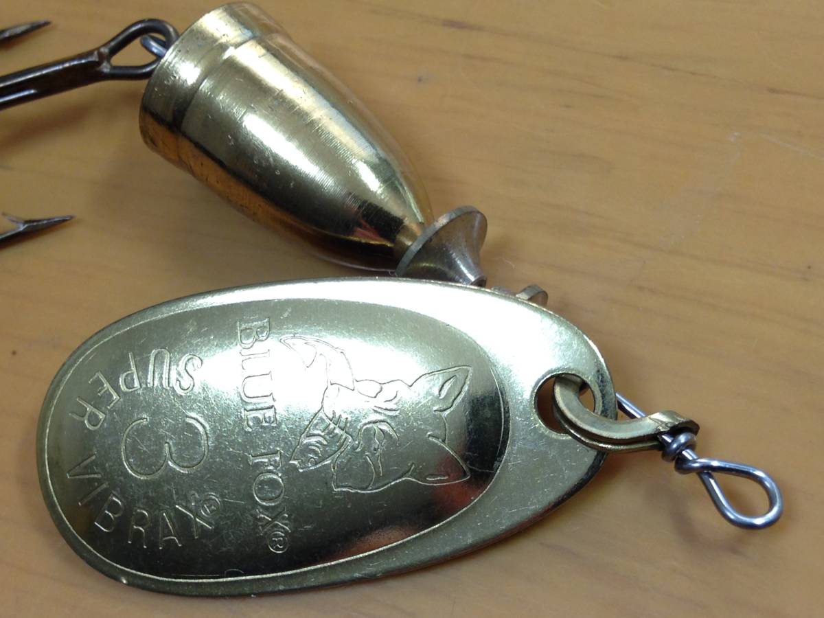 ★BLUE FOX★ ブルーフォックス スーパービブラックス サイズ3 ゴールド 検)メップス ルースターテール 管釣り #18-3050拍卖