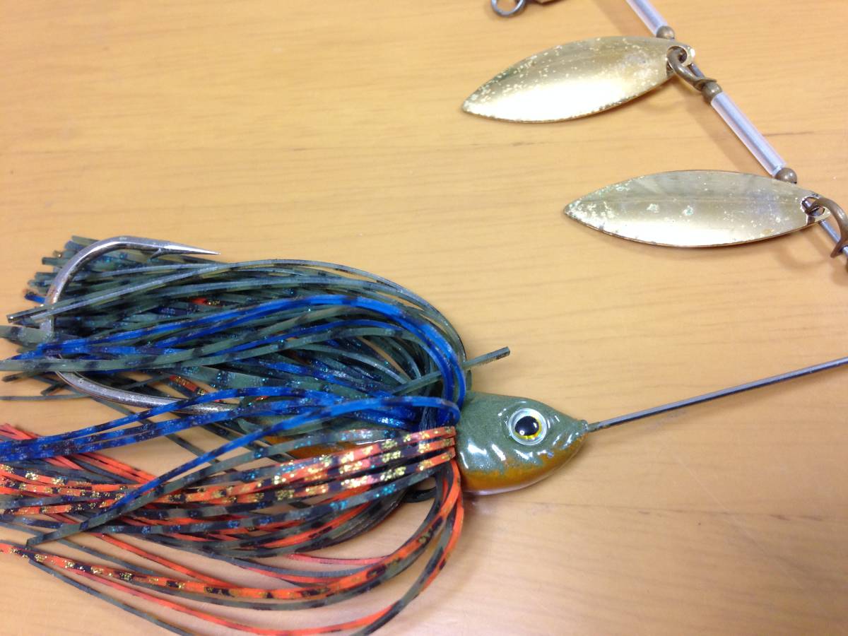 メーカー不明 スピナーベイト トリプルブレード ブレード1枚無し ダークグリーンオレンジ #18-1044拍卖