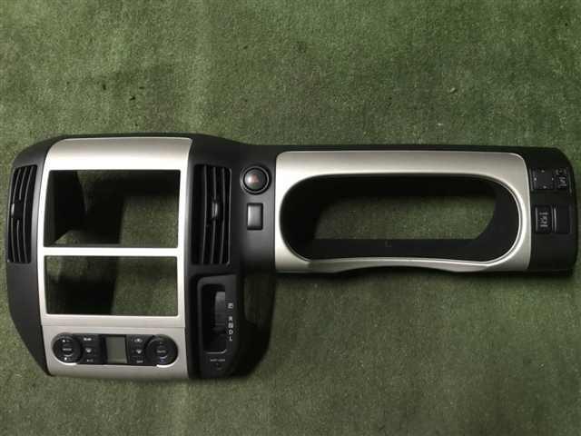 ニッサン セレナ CNC25 エアコン オーディオ センター パネル拍卖