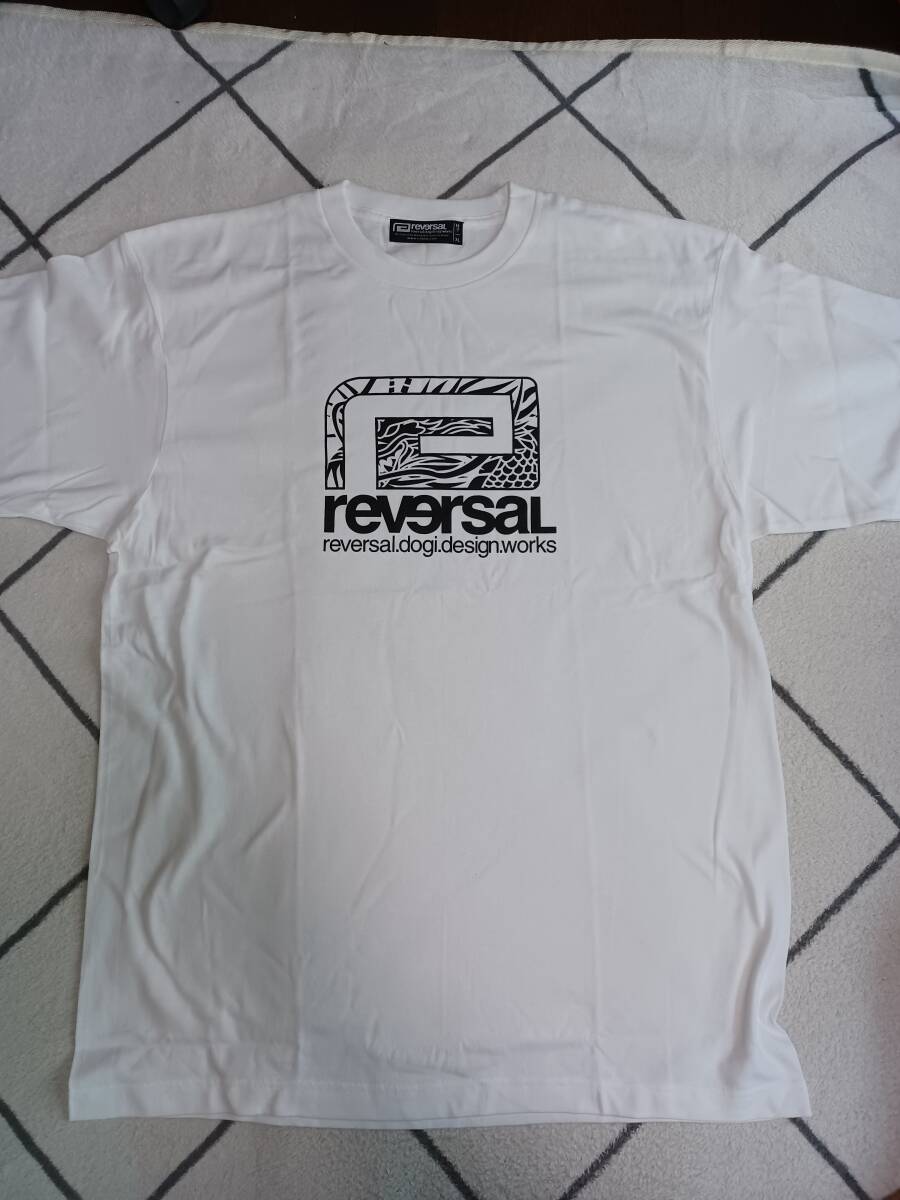 【reversal】リバーサルTシャツ ドラゴン 新品X L 白 未使用 拍卖