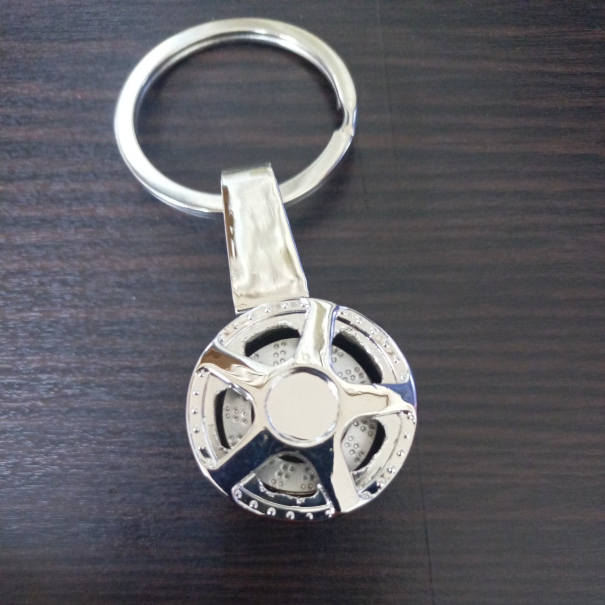 ①新品★未使用★シルバーホイールタイプキーホルダー★稀少★銀★ カスタム 拍卖