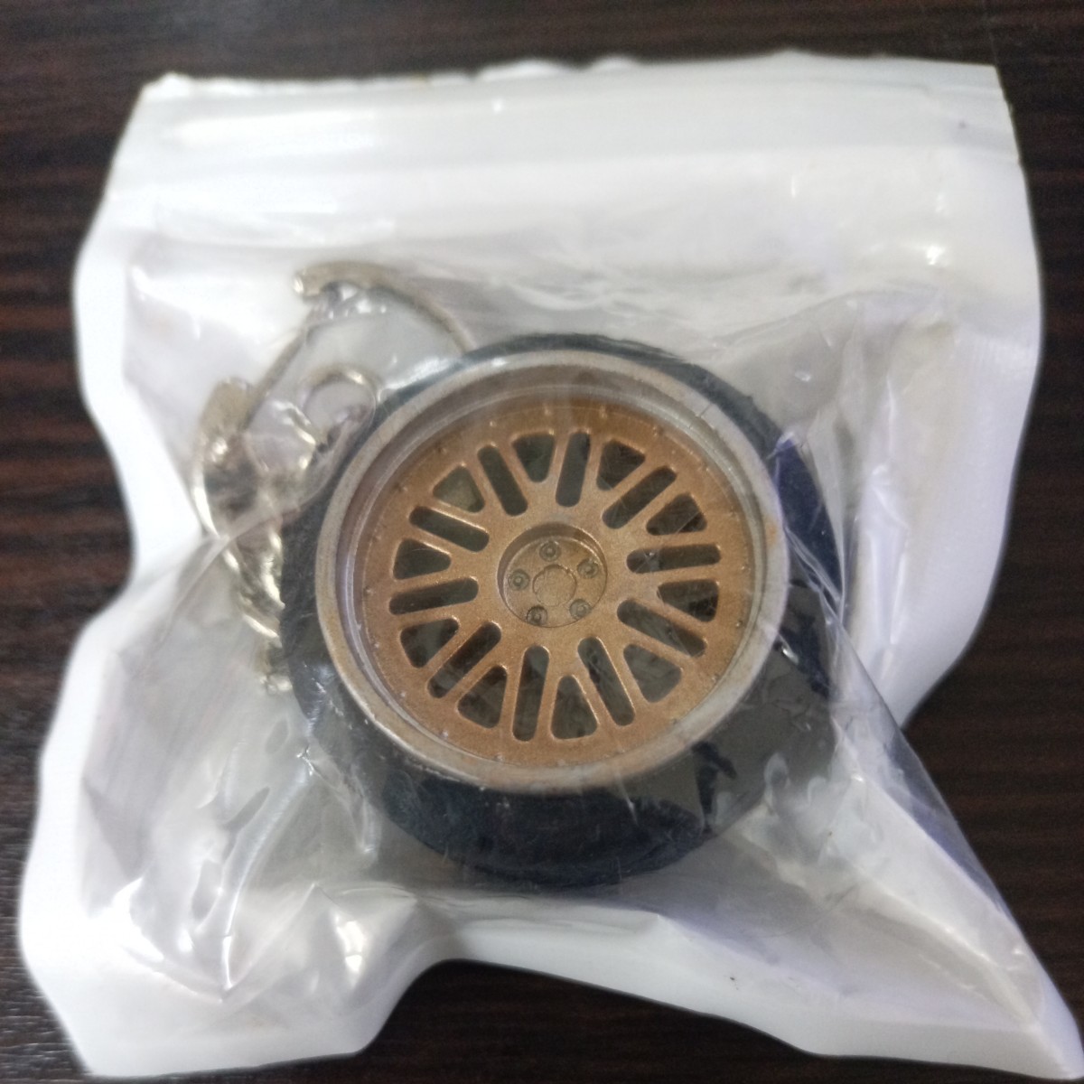 ①新品★未使用★BBSホイールタイプキーホルダー★稀少★金★ カスタム 拍卖
