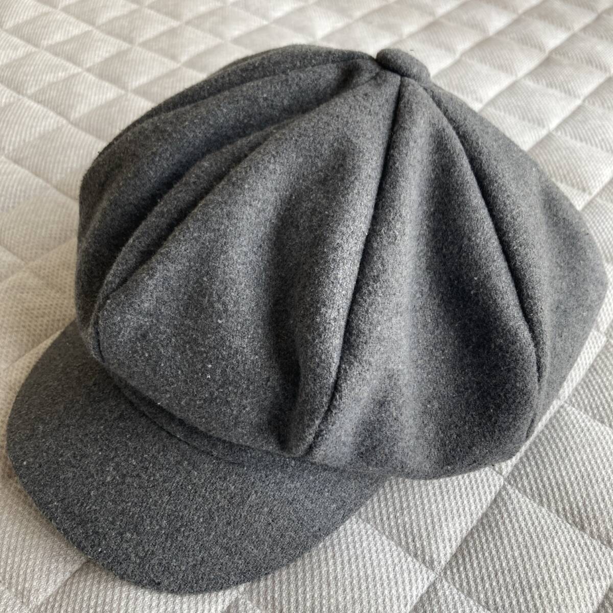 レディースキャスケット ダークグレイ ウール 韓国製 おしゃれ かわいい O004拍卖