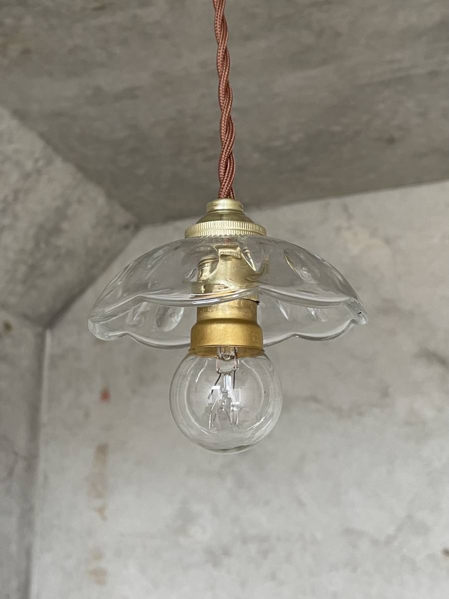 p8. フランス ガラス 小さな吊下げランプ アンティーク ミニ シャンデリア ペンダントライト シェード ソケット オールドバカラ拍卖