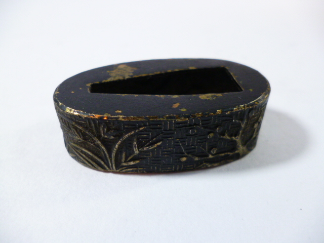 ∴ 武具 刀装具 縁 縁頭 目貫 銅製 根付 象嵌 ∴ 鍔拍卖