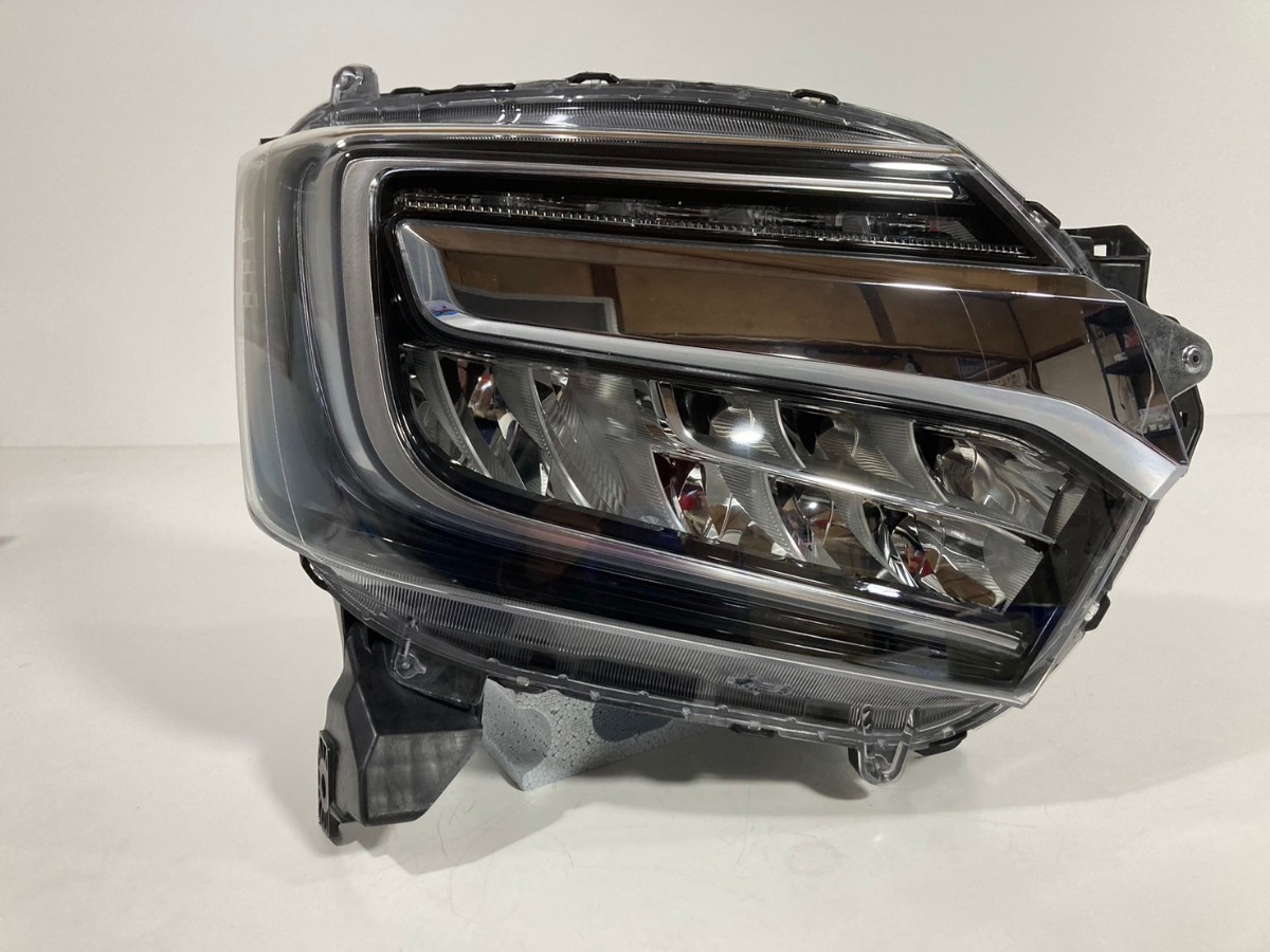 ホンダ純正 JF3/JF4 N-BOX カスタム LED ヘッドライト  右側 STANLEY W3106 刻印J 棚番L-865拍卖