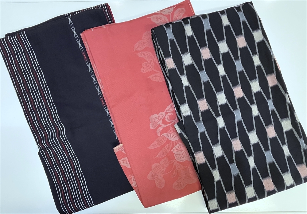 花とら●アンティーク着物 お召 3枚まとめて 紺地 よろけ縞 宝相華 立涌繋 リメイク 素材 240206拍卖