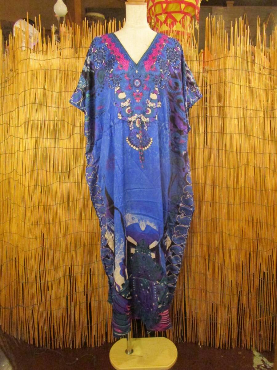 ②新品*薄手ビスコース素材*ゆったりサイズ *妖艶プリント*ガラベーヤ*ポンチョ風*マキシ丈*ワンピース*ベリーダンス拍卖