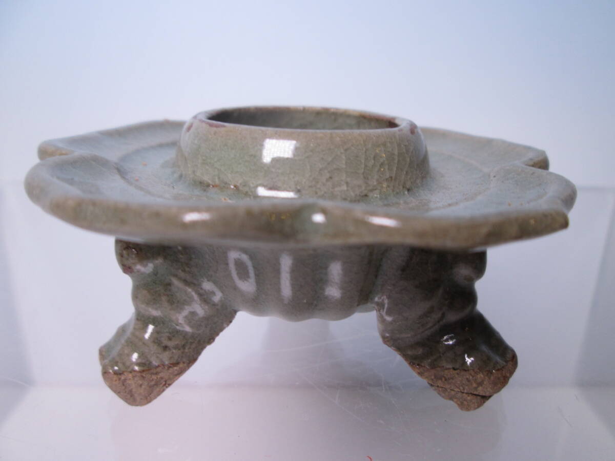 ☆古陶磁 盃台 酒盃コレクション・三つ足付き輪花形 盃台 酒杯/酒器拍卖