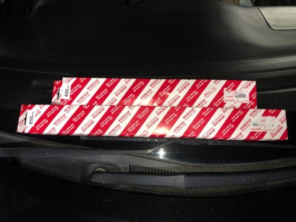 【未使用 トヨタ 純正流用】アルファード G/V HV フロントワイパブレード 左右セット エアロワイパー 650mm 400mm拍卖