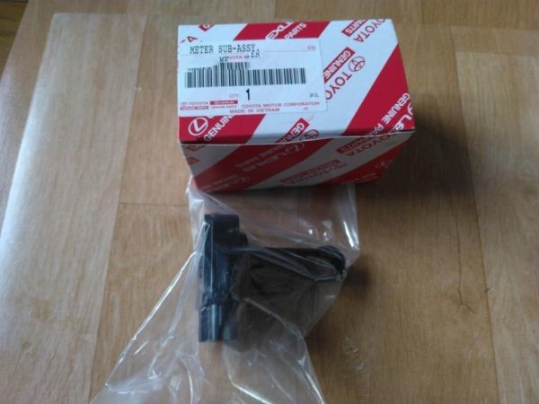 【未使用 トヨタ 純正】VITZ ヴィッツ NCP131 P90系 P10系 インテークエアフロー メータ エアフロセンサー拍卖