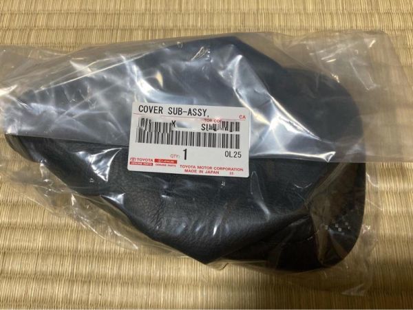 残りわずか!【未使用 トヨタ 純正】TOYOTA VITZ ヴィッツ NCP131 MT用シフトブーツ シフティングホール カバー拍卖