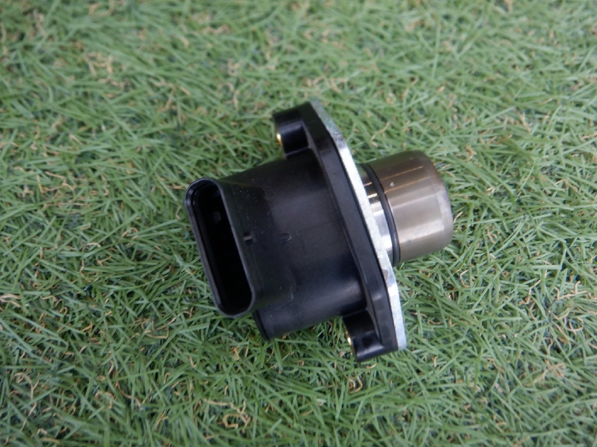 ベンツ純正 W205 Cクラス C257 CLSクラス 電磁バルブ ソレノイドバルブ A2649820500 m-24-2-171拍卖