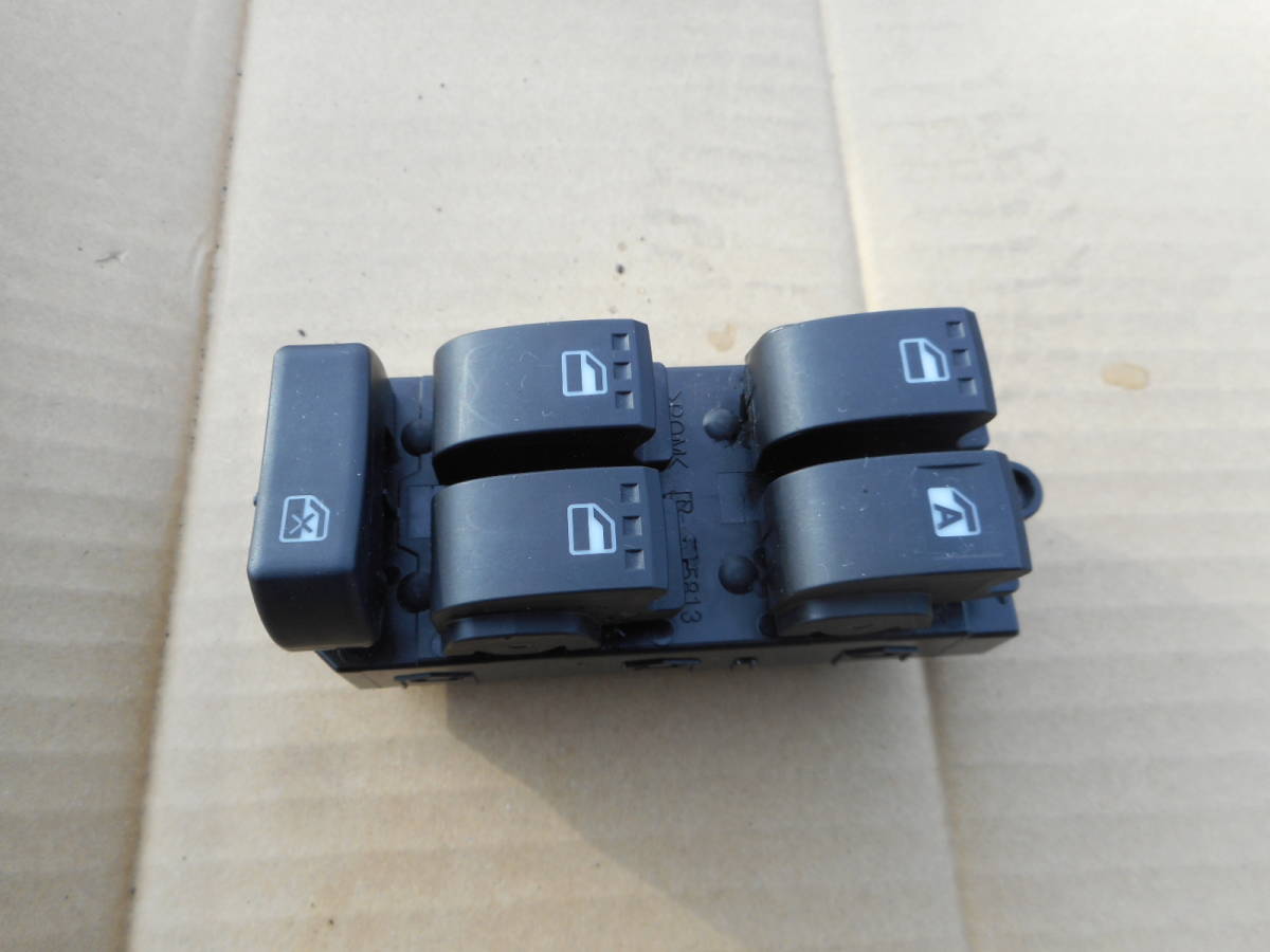 トール タンク ルーミー M900S M910S M900A M910A 純正 パワーウインドスイッチ拍卖