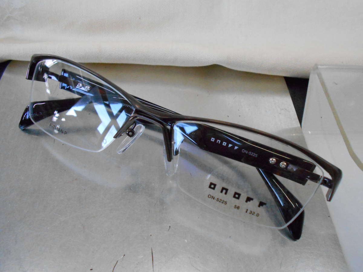 ONOFF オノフ 超かっこいい眼鏡フレーム ON-5225-3 ナイロールデザイン お洒落拍卖