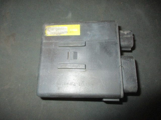 ■ローバー 114 エンジンマネージメントリレー 中古 YWB10022-F YWB10022 中古 部品取あり マルチファンクション モジュール ミニクーパー 拍卖