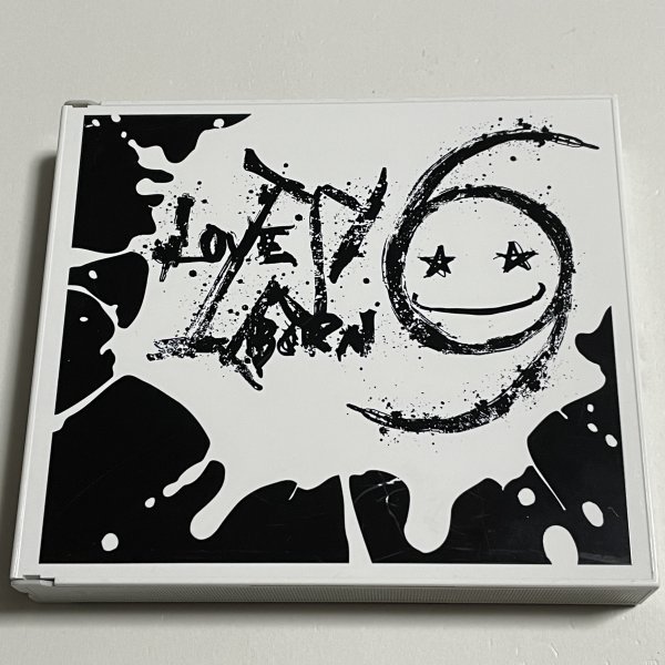 2枚組DVD 大塚愛『LOVE IS BORN ~6th Anniversary 2009~+ Documentary film』拍卖