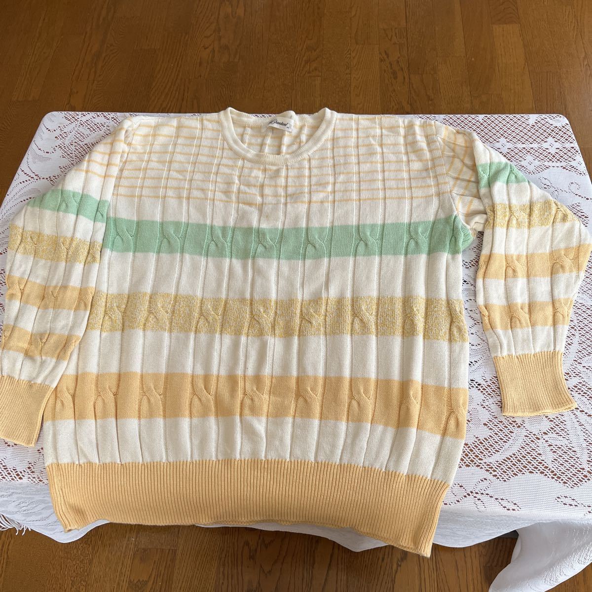 セーター lui chantant ワールド 春物 丸首セーター 38拍卖