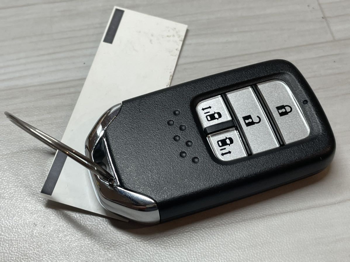 ホンダ 純正 スマートキー 4ボタン TAA-J11 フリード GB5 GB7 両側パワースライドドア オデッセイ RC1.2 ステップワゴン RP3.4 キーレス拍卖