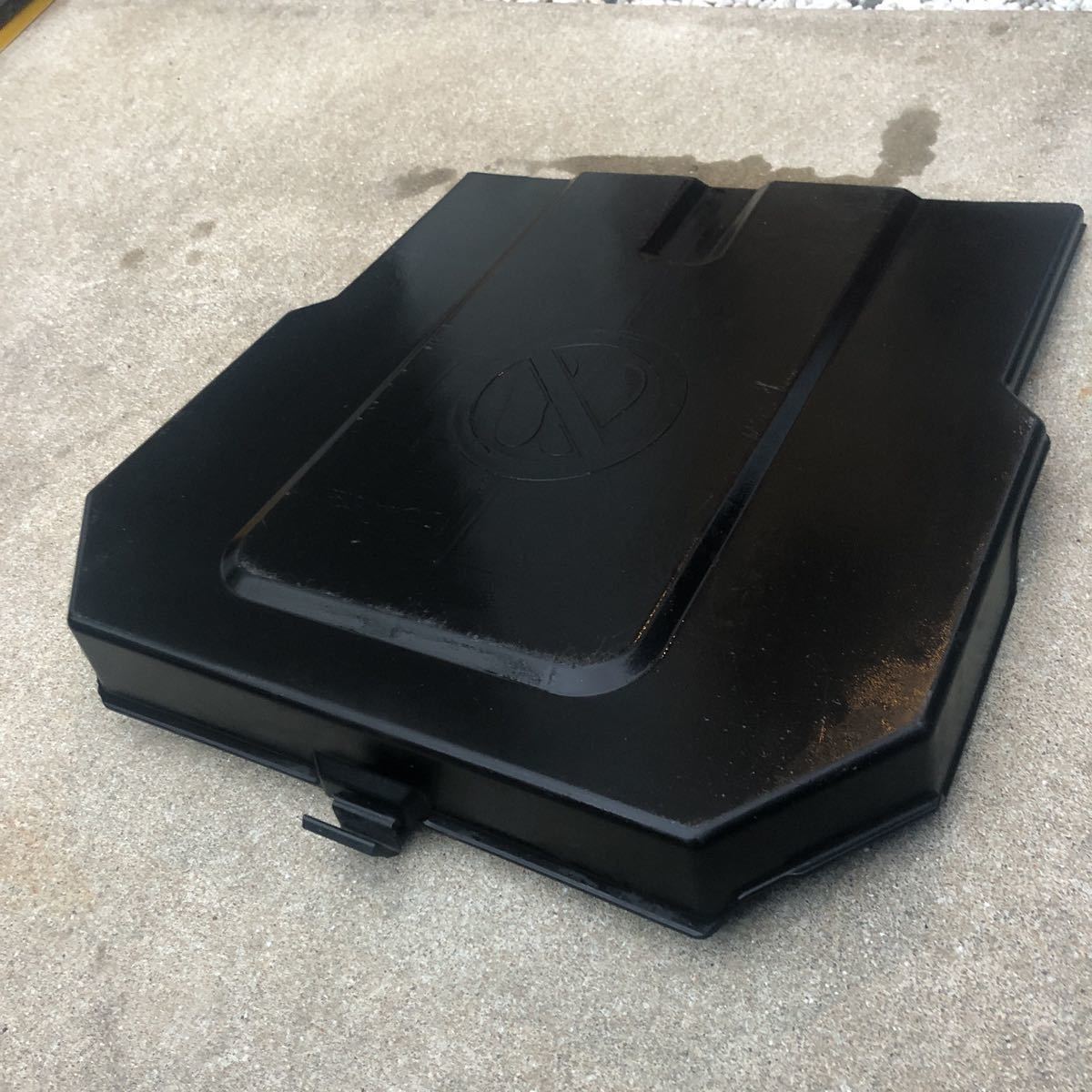 日野 プロフィア バッテリー カバー 足踏み厳禁 マーク拍卖