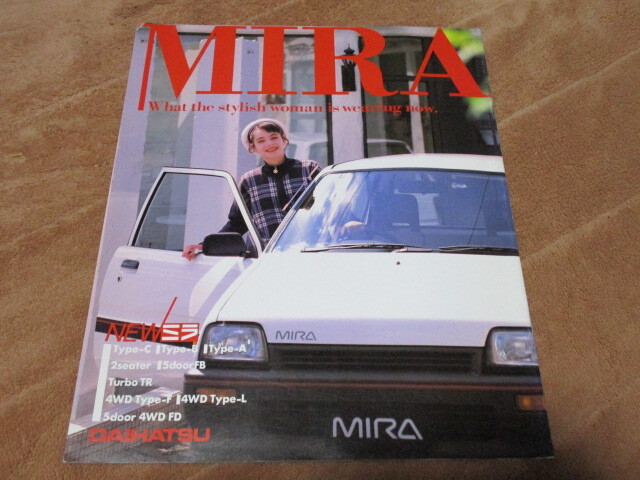 1988年2月発行L70系ミラのカタログ拍卖