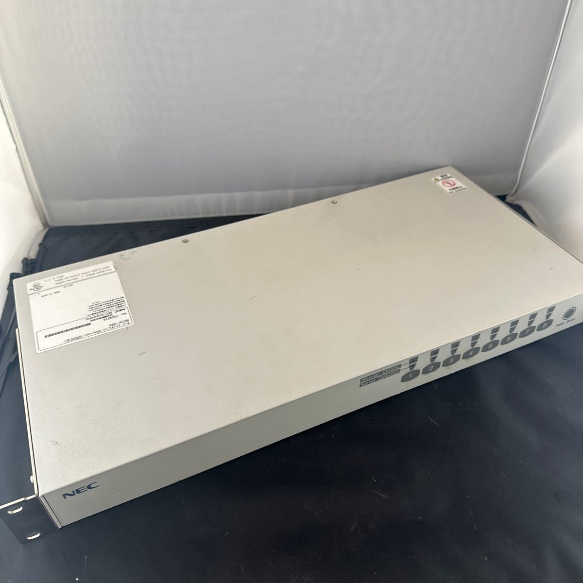 「2FE311」NEC サーバスイッチユニット 8Server N8191-09 コンソール 切替 現状出品拍卖