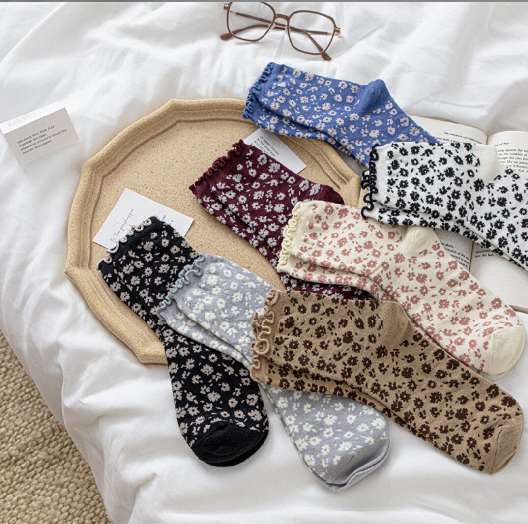 NEW! 秋 新作 レディース キクラゲ 縁にプチプラ 中ストッキング 10点セット BQ71拍卖