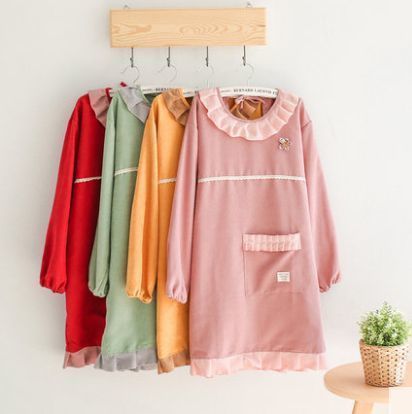 LDL333# 割烹着 エプロン 袖付き フリル 布花のミニコサージュ 防水防油 (レッド)拍卖