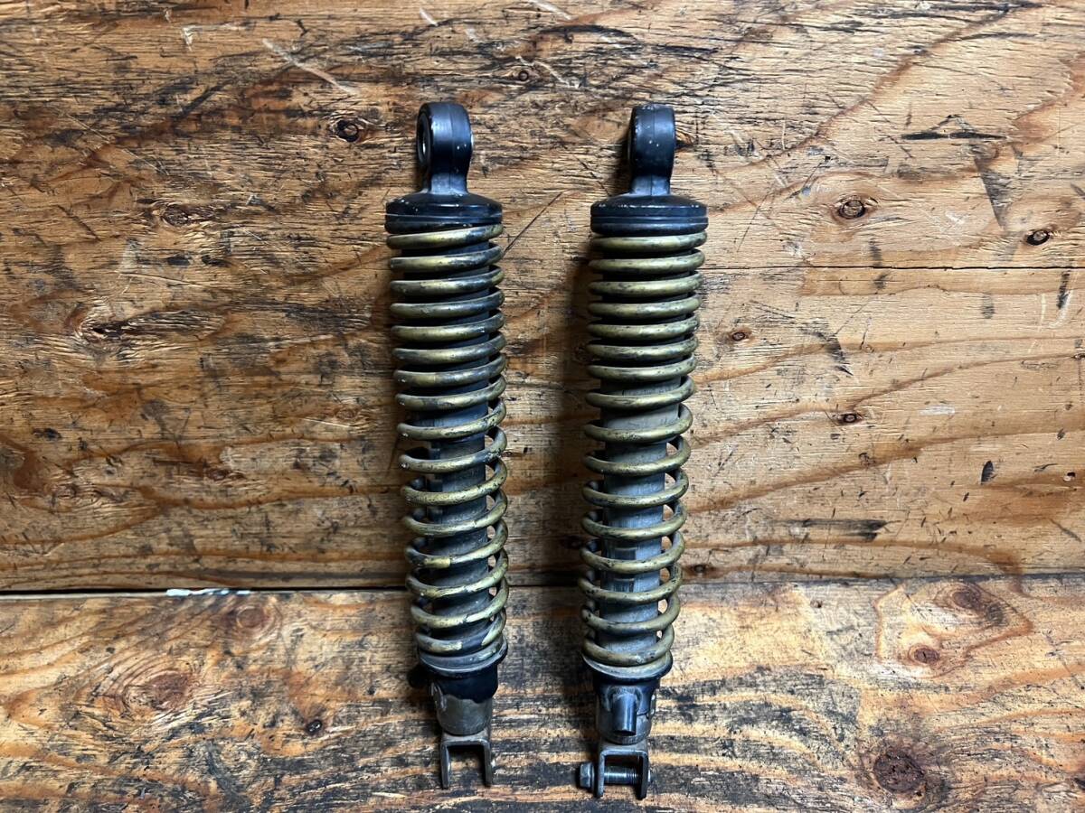 YAMAHA マジェスティ125 キャブ車 5CA リアショック左右 神戸発 C62-10拍卖