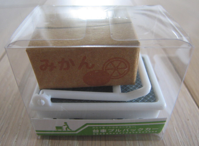 ■未開封★台車プルバックカー★グレー②★みかん箱■リーメント風ミニチュア拍卖