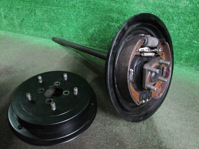 【A60975】◇ジムニー JA22W 左リア ブレーキドラムAssy拍卖
