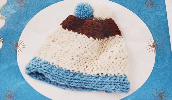 美270 クチュエリエ 一緒に作ろう!あったかゆび編みニットキャップ チョコミントのポンポンキャップ フェリシモ拍卖