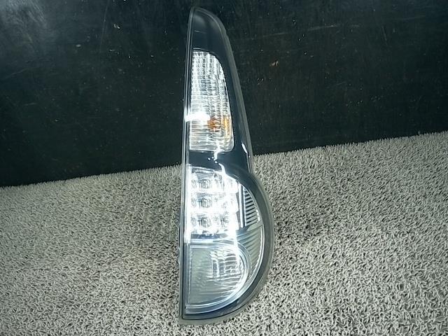 ☆ モコ MG33S 右テールランプ LED クリアレンズ コイト 220-59301 26551-4A01K ドルチェ拍卖