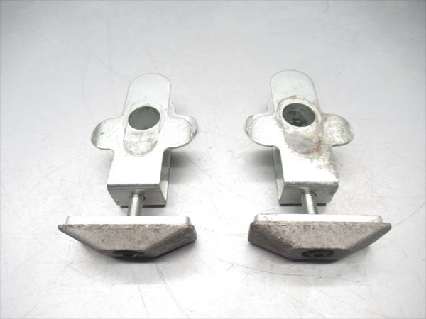 H1R6-0220 スズキ GSF750 チェーンアジャスター 純正品 【GR7EA-100~ 動画有】拍卖