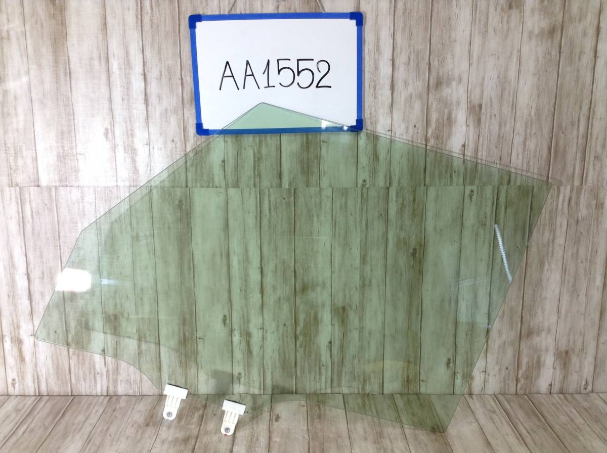 ★★★AA1552★★ MA36S スズキ ソリオ 左 フロント サイド ガラス ドアガラス フロントサイドガラス 拍卖