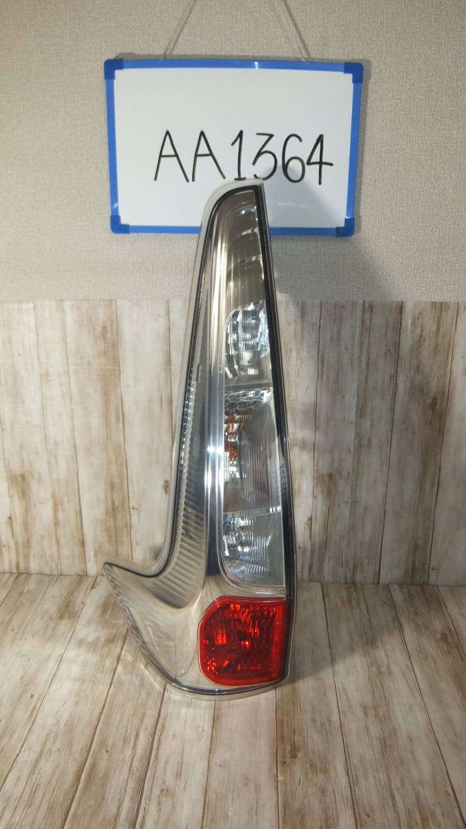 ★★★AA1364★★ B21W 日産 デイズ 左 テールランプ テールライト バックライト拍卖