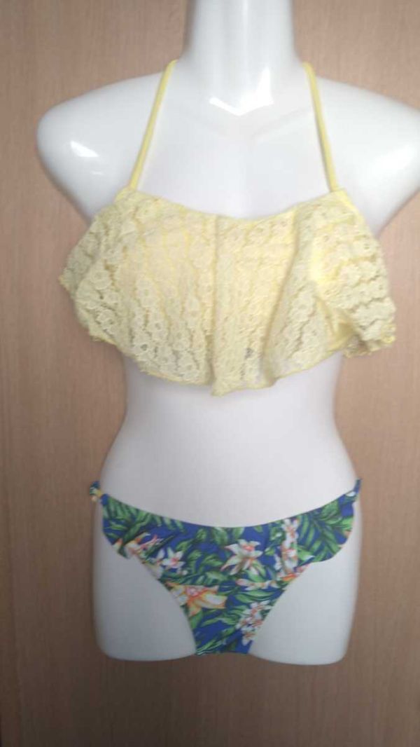 ★黄色・幅広レースビキニ上&青・ハイビスカス柄ビキニ下・2点セット★11L★ワイヤー入★拍卖