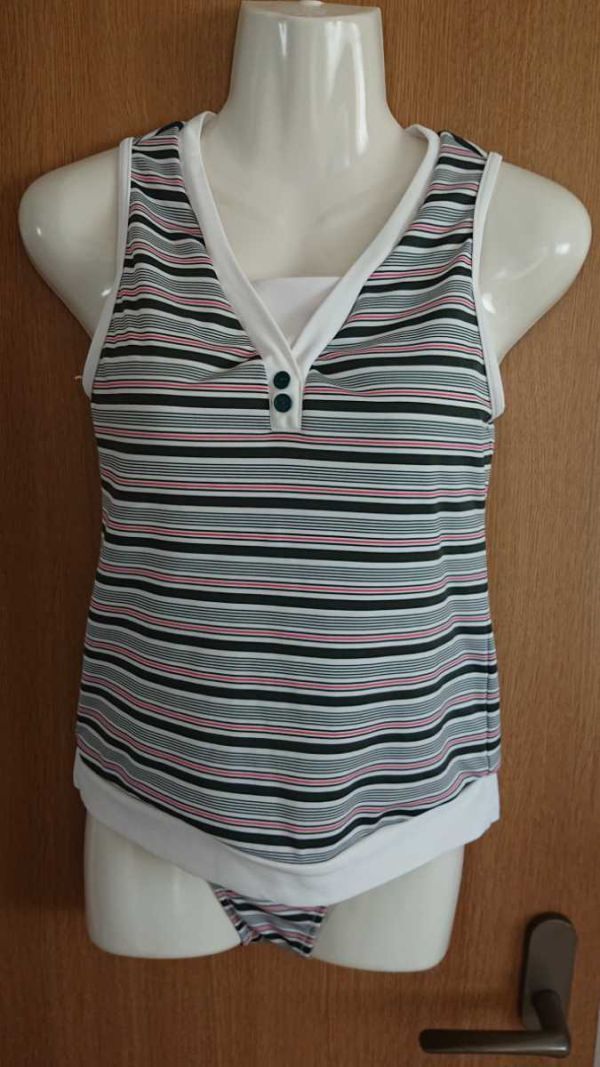 ☆ボーダ―柄のタンキニ水着2点セット☆11L☆白×赤×黒☆11L☆株式会社ブラックシャ―ク☆拍卖