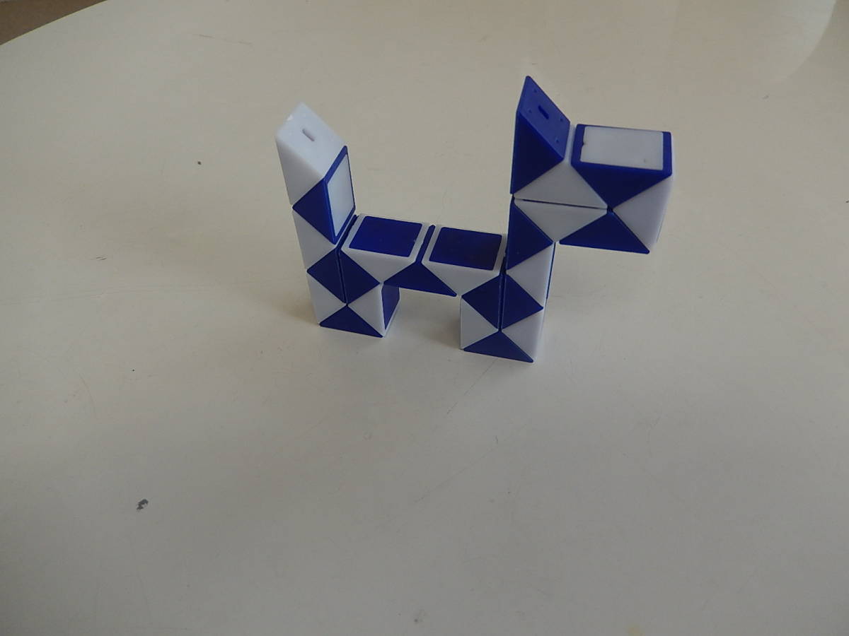 ★7168★くねくね知育パズルミニブルー☆格安☆自由に変形できる☆創造力が膨らむ★知育玩具★伝承玩具★○拍卖