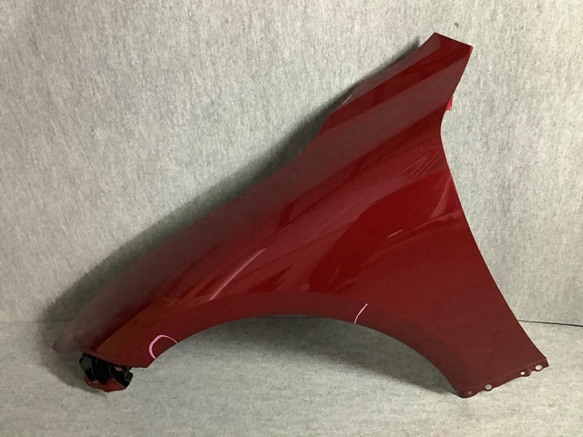 A1637-2F レクサス IS AVE30 フロント フェンダー 左 レッド系 ☆拍卖