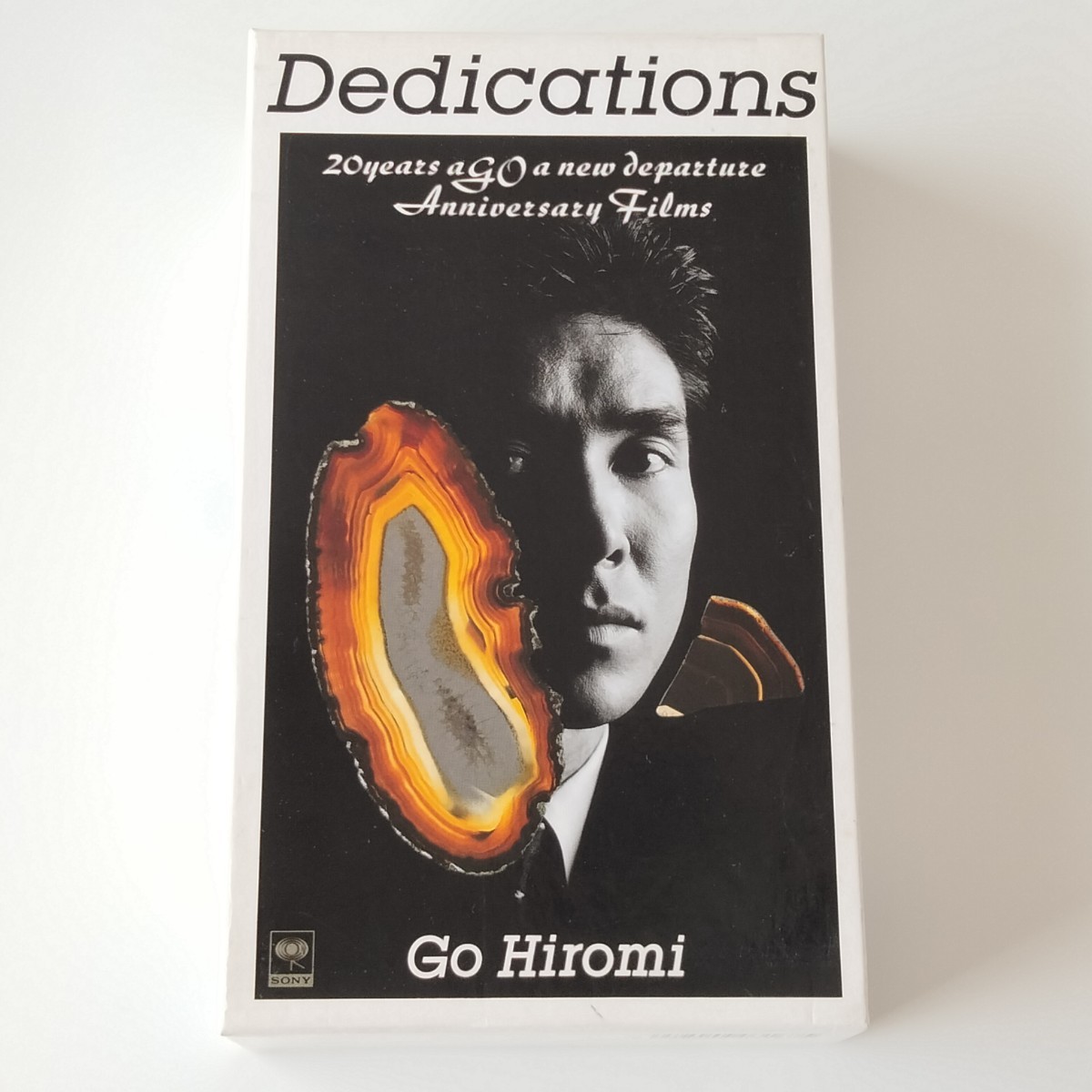 【豪華フォトブックレット付】郷ひろみ/DEDICATIONS(SRVM-316/7)HIROMI GO/初回限定スペシャル・パッケージ /インタビュー中心 ファン必携拍卖