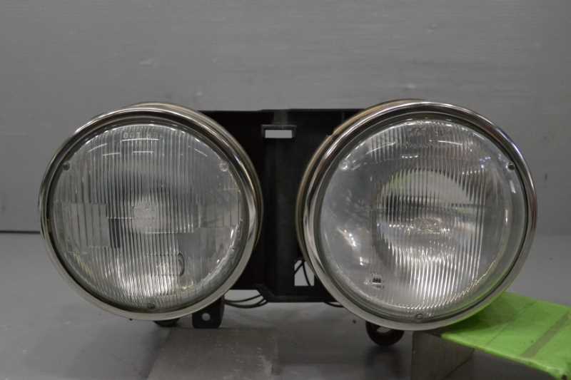 ジャガー XJ6 左ハンドル 前期 純正 Valeo 破損無 取付OK 動作保証 右 ヘッドライト ハロゲン k079995拍卖