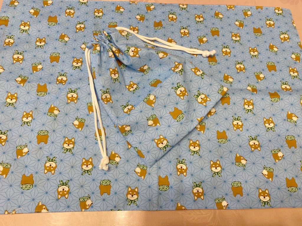 No.115 裏付ランチョンマット&巾着 ハンドメイド 40x60 シバ犬柄拍卖