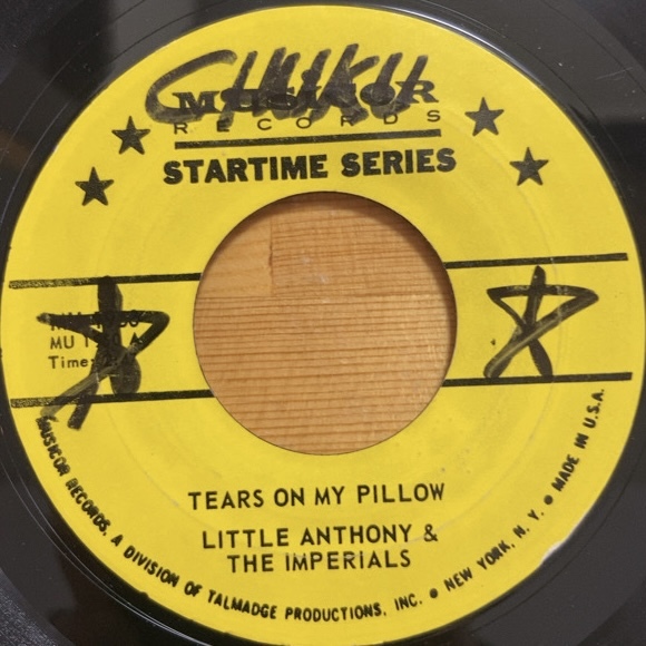 LITTLE ANTHONY & THE IMPERIALS / THE WEAVERS TEARS ON MY PILLOW / HAPPY, HAPPY, BIRTHDAY BABY 45's 7インチ拍卖