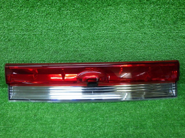 ミツビシ CV系 デリカD5 前期 リアガーニッシュ 1149-219 240207025拍卖