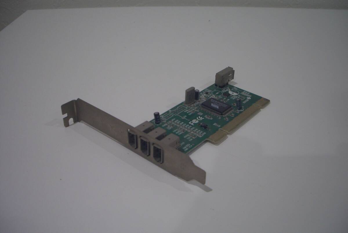 メーカー不明 IEEE1394 PCIインターフェースボード (01)拍卖